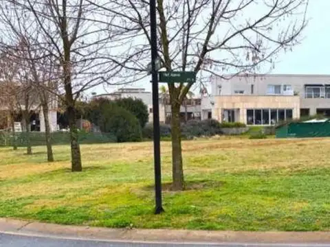 Terreno en Venta de 892,0 m2