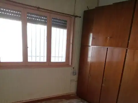Depto Tipo Casa 4 ambientes con 2 baños