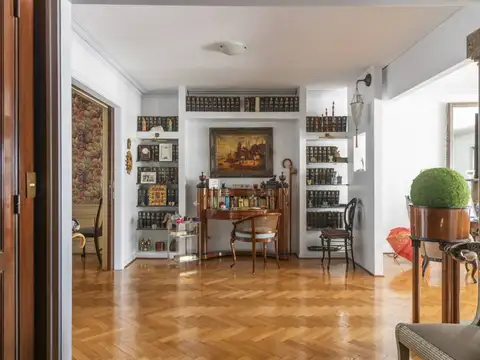 Departamento en Venta de 6 ambientes