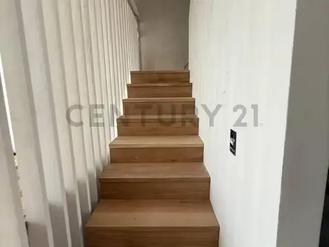 rincon de milberg , Piso 1