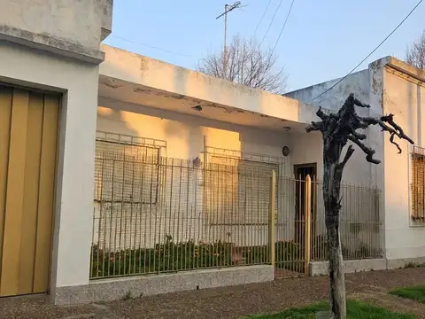 CASA EN VENTA EN BERNAL