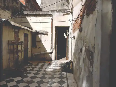 Terreno en Venta en Villa General Mitre, USD 159.000