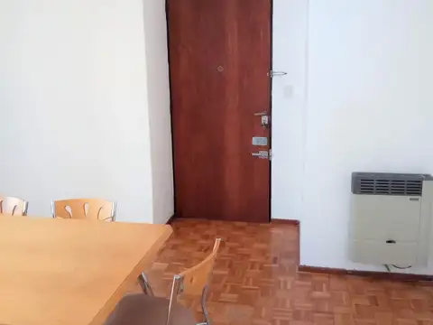 Alquiler departamento de 2 ambientes en Colegiales