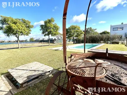 Casa en Venta en Puertos - Barrio Vistas, USD 325.000