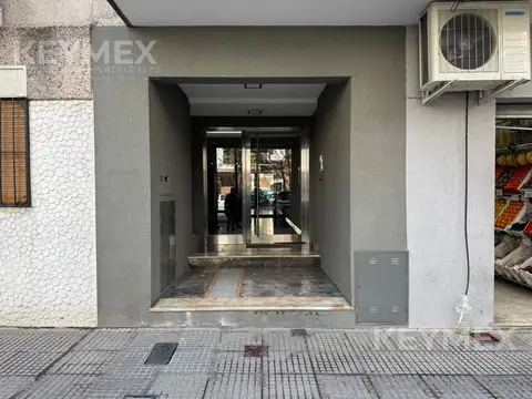 Av. Rómulo S. Naón  al 2300