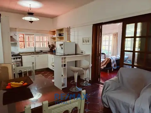 Casa venta Lujan centro jardin parrilla local