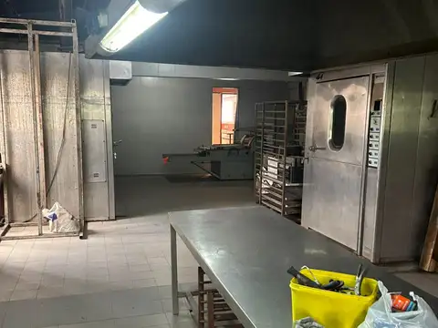 Galpon en Alquiler en Barracas, $ 3.800.000