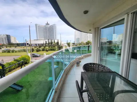 Apartamento de 3 dormitorios en alquiler de verano en Punta del Este