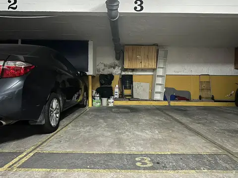 Venta de garage en subsuelo, centro de Maldonado, Uruguay