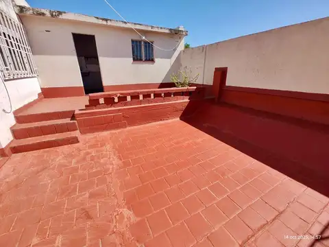 Casa Planta Alta. Echesortu Oeste. San Juan 4400. Servando Bayo 1068 P.A.