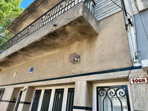Casa Planta Alta. Echesortu Oeste. San Juan 4400. Servando Bayo 1068 P.A.