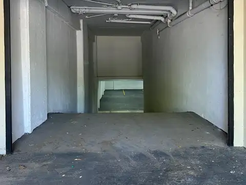 Cochera en Venta Fija