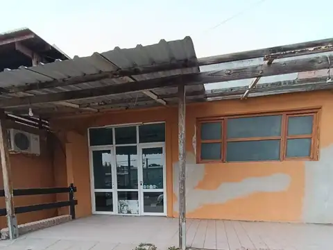 Av. Gral. Jose de San Martin esquina Chaco 700