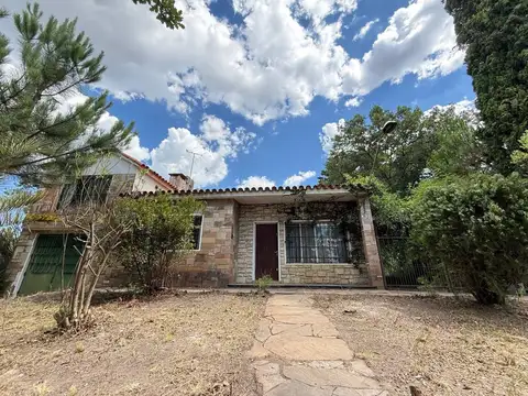 avenida de acceso de pinamar 100