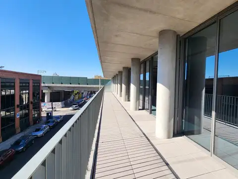 Oficina en Alquiler al Noreste