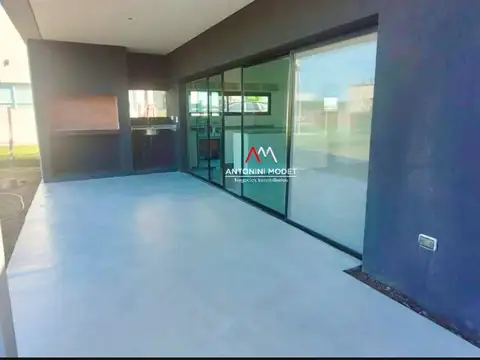 Casa en Venta en San Sebastian, USD 145.000