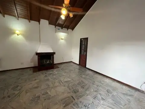 Casa en Venta en Pilar Centro, USD 120.000