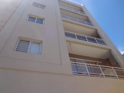 Francisco De Laprida 1700, Piso 4