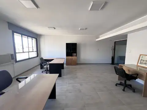 Oficina en Alquiler en Centro, $ 550.000