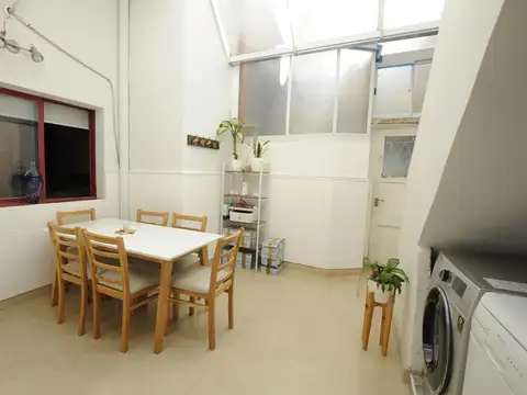 Depto Tipo Casa en Venta en Colegiales, USD 155.000