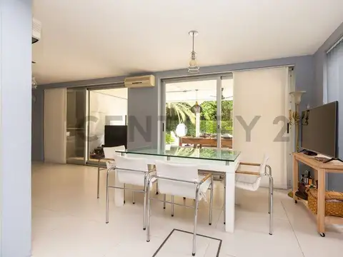 VENTA CASA 5 AMB EN BARRIO LOS CARDALES COUNTRY CLUB