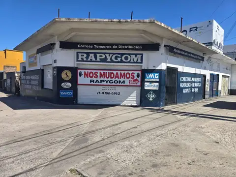 Local en Venta en Isidro Casanova, USD 480.000