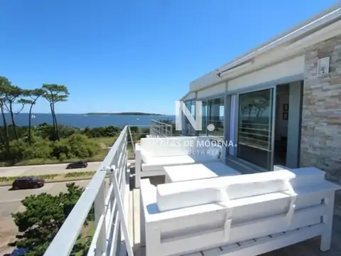 Departamento 4 ambientes con 3 baños