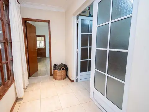 Hipólito Irigoyen 2600