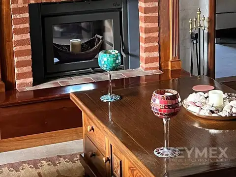 Casa 6 ambientes con 4 baños