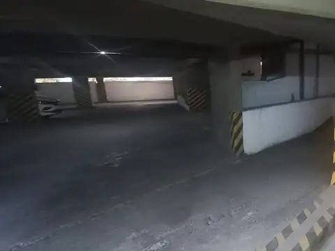 Avenida Duarte Quirós 600