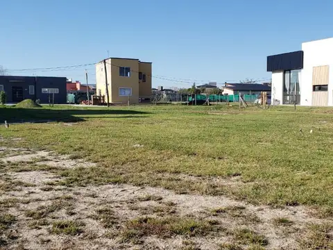 Terreno en Venta 30  mts Fondo