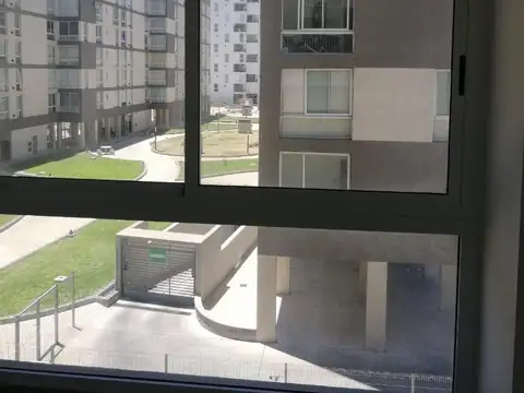 Departamento en Alquiler en Parque Patricios, $ 700.000