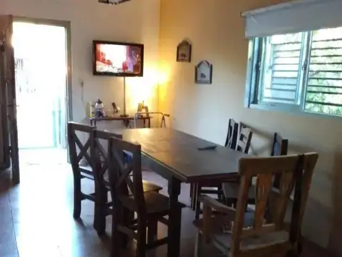 Casa en venta - 1 Dormitorio 1 Baño - Cochera - 120Mts2 - La Reja