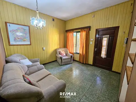 Casa en Venta en San Nicolas De Los Arroyos, USD 120.000