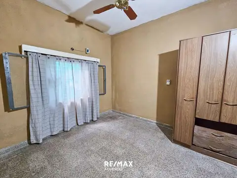 VENTA CASA 3 DORM. CON COCHERA Y PATIO SAN NICOLAS