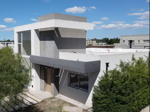 Casa - Santa Elena Pilar del Este A estrenar