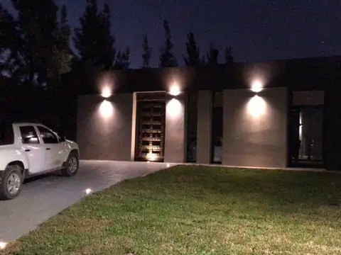 Casa en Venta en Villanueva, USD 395.000