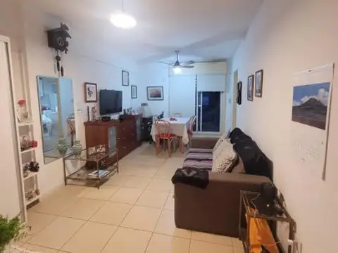 EN VENTA DEPARTAMENTO DE UN DORMITORIO EN SAN LUIS AL 500 CON COCHERA