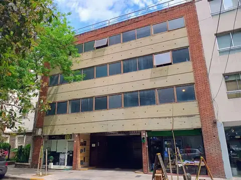 VENTA COCHERA FIJA BELGRANO