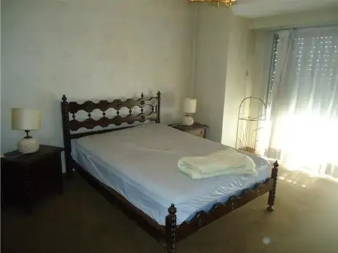 Departamento 4 ambientes con 5 baños