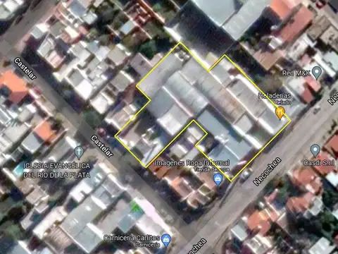 Fabuloso predio en venta con salida a 2 calles. Más de 2600m2