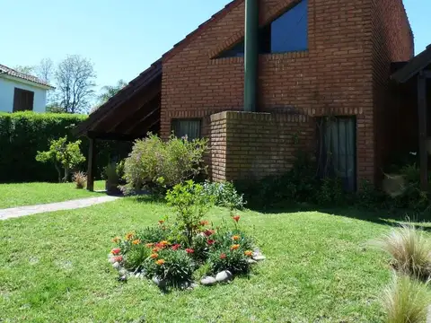 IMPECABLE -AMOBL- RETASADA !! BAILECITO