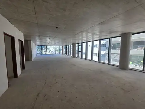 Oficina en Alquiler en Olivos, USD 3.400