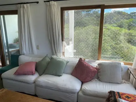 Departamento 5 ambientes con 3 baños