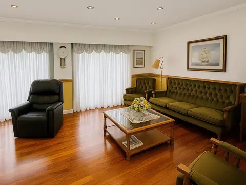 Amplio PH de excelente calidad constructiva y funcionalidad