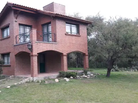 Hotel en Venta en Cortaderas, USD 250.000