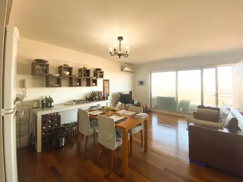 Av. de la Costa Estanislao Lopez al 2600