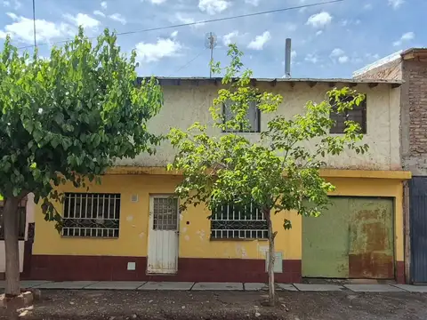 VENTA CASA BARRIO LIHUE GUAYMALLEN