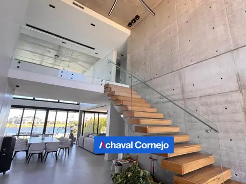 Casa en Venta en Puertos, USD 1.200.000