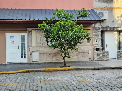 Casa 4 Ambientes Con Terraza, Quincho Y Patio - Caballito